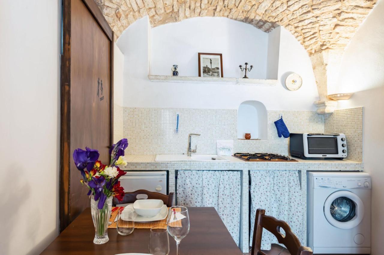 Appartamento La Mansarda Di Martina By Rentbeat Martina Franca Esterno foto