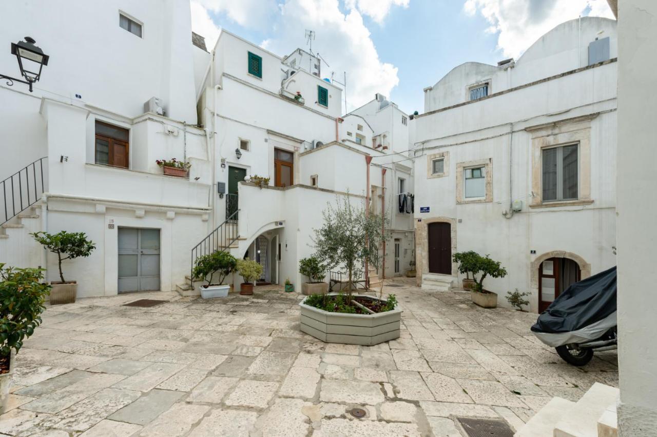 Appartamento La Mansarda Di Martina By Rentbeat Martina Franca Esterno foto